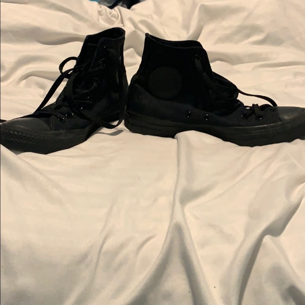 Black high top converse
